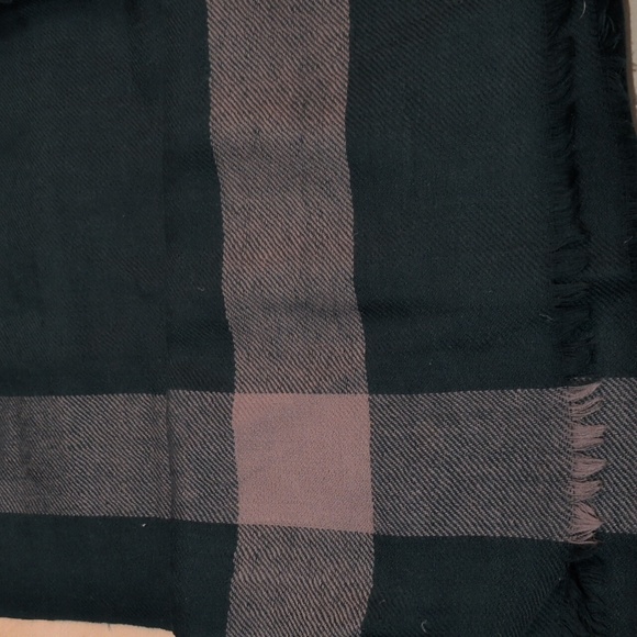 Frank & Oak Beanie and Scarf set - Picture 6 of 6